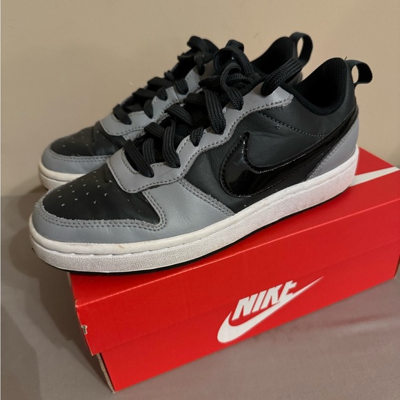 Nike Court Borough Mid size 3.5 - Picture 1 of 6